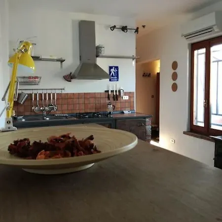 Apartment Con Ampio Terrazzo Privato!
