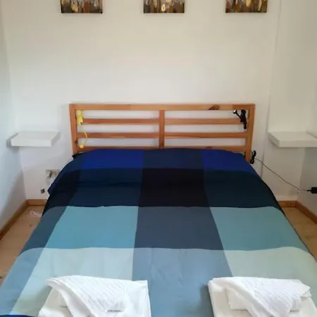 Con Ampio Terrazzo Privato! Daire